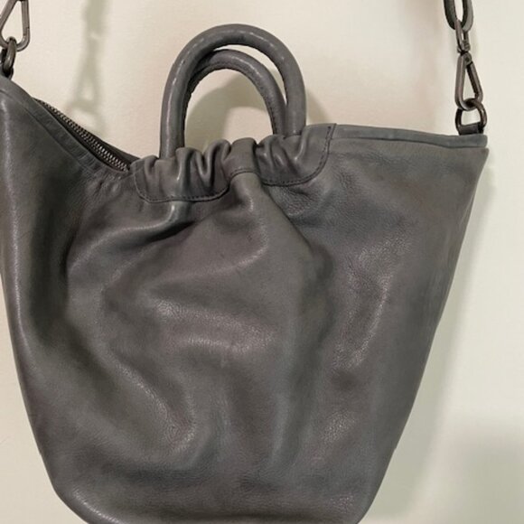 Latico Leathers Ramble Tote/Crossbody Charcoal Like New! - Picture 4 of 11